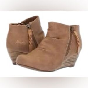Blowfish Malibu Brekki-K Booties in Tabacco Spindal Size 5 NIB